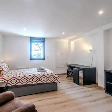 Maison De Luxe Confortable Διαμέρισμα