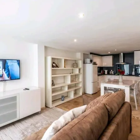 Maison De Luxe Confortable Douvaine